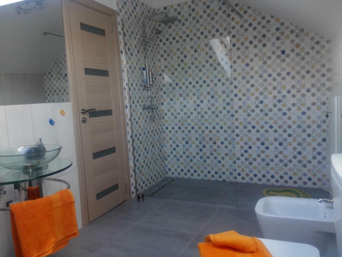 A. Einstein 9A Apartament Cluj-Napoca Eksteriør bilde